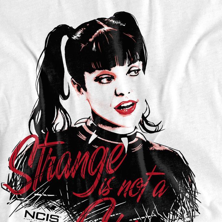 Immagine prodotto Ncis Strange Is Not A Crime Maglietta Adulto Unisex (XXL)