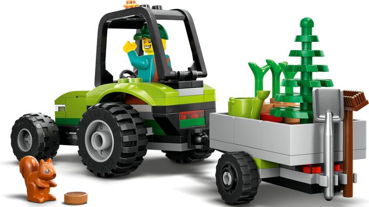 Actual product image LEGO Small tractor (60390, LEGO City)
