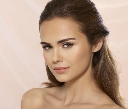 Actual product image Isadora Nude Cushion Foundation 18 Nude Honey (18 Nude Honey)