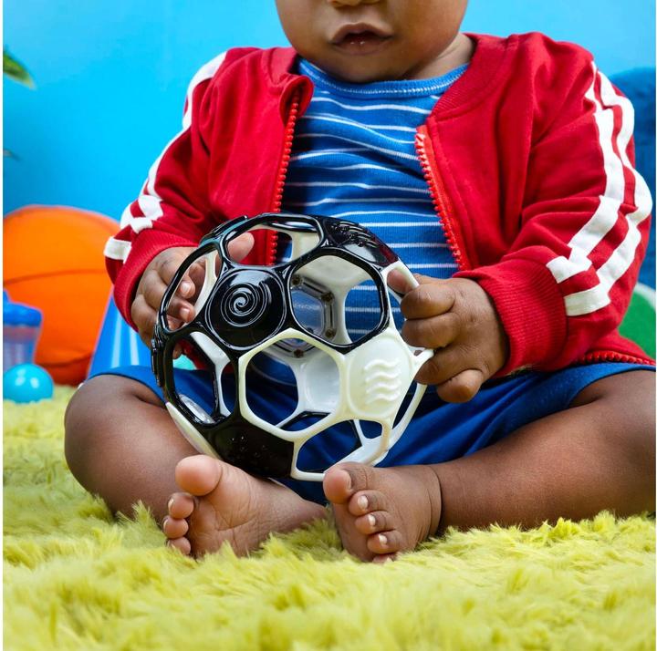 Actual product image Oball Soccer - black/white