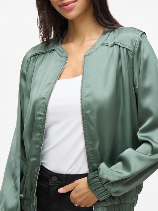 Actual product image Vila Reissverschluss Bomberjacke (40)