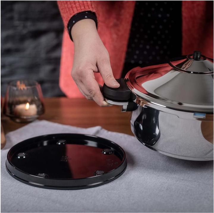 Actual product image Kuhn Rikon Durotherm Pro (22 cm, Steam cooker, Stainless steel)