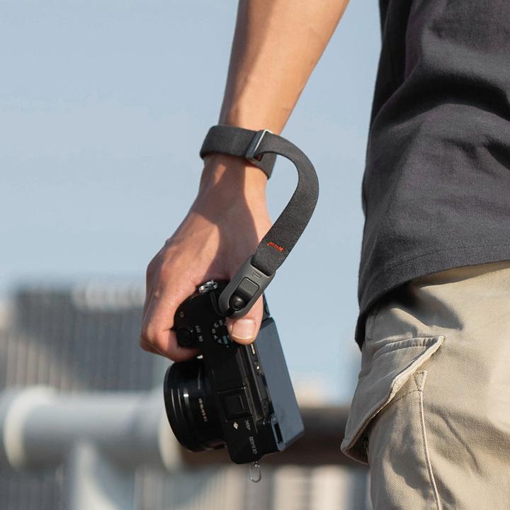 Productafbeelding Pgytech Camera Polsband Air (Diep Grijs) (Handriem)