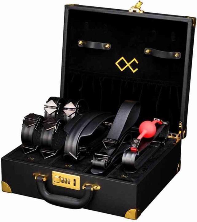 Actual product image Lockink Moonlight Treasure Chest Set - brown
