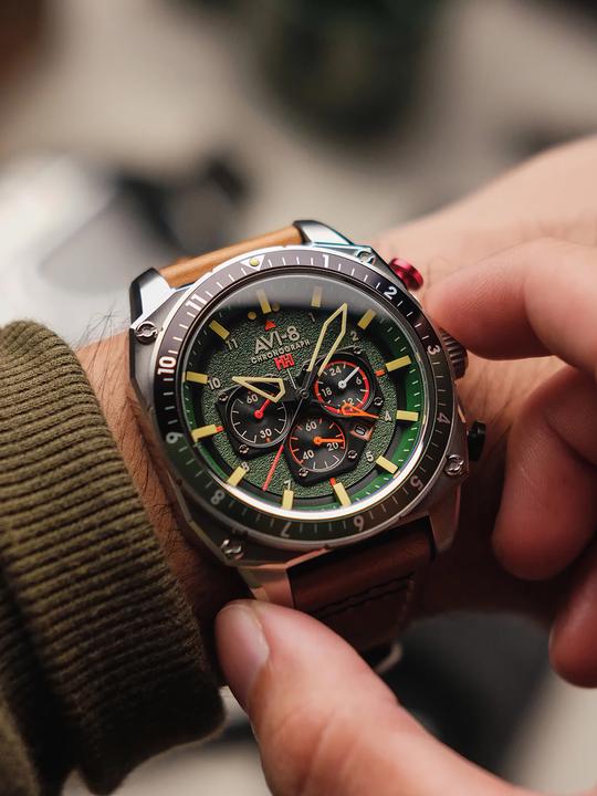 Image du produit AVI-8 AV-4100-01 (Chronographe)