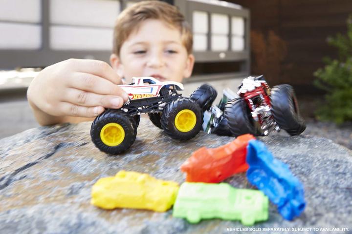 Actual product image Hot Wheels monster truck (assorted)