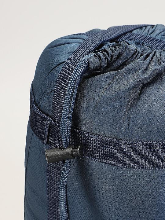 Image du produit Meru Kunstfaserschlafsack Isar 11 35x18cm