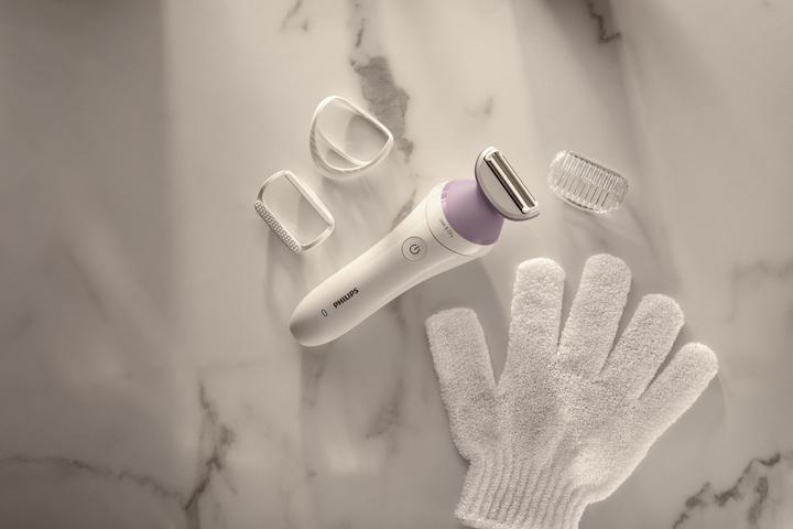 Actual product image Philips SatinShave Prestige BRL136/00