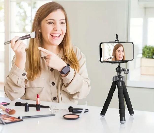 Produktbild Kikkerland Smartphone Tripod (Schaumstoff, Textil, Kunststoff)