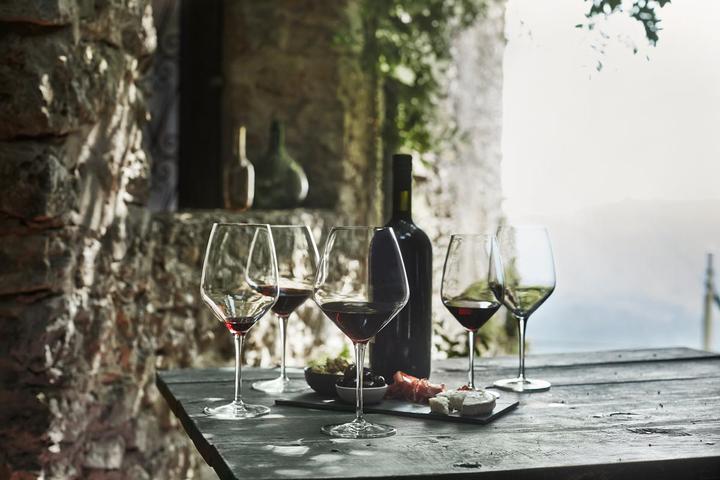 Immagine prodotto Luigi Bormioli Studio (55 cl, 1 Occhiali, Bicchieri da vino rosso, Bicchieri da vino bianco)