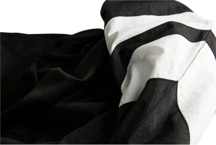 Produktbild Urban Classics Ladies Crinkle Batwing Jacket (XL)