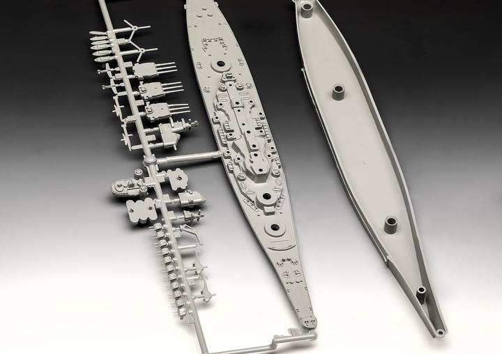 Immagine prodotto Revell USS New Jersey