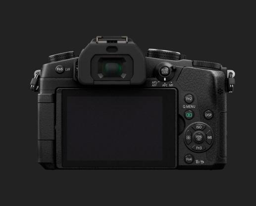 Image du produit Panasonic Lumix DMC-G80 + Lumix G Vario 12-60 mm/F3,5-5,6 asph. / Power OIS (12 - 60 mm, 16 Mpx, Micro Four Thirds)