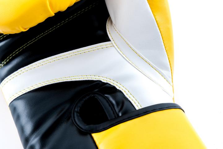 Immagine prodotto UFC Guanto da allenamento PRO Fitness (12 OZ)