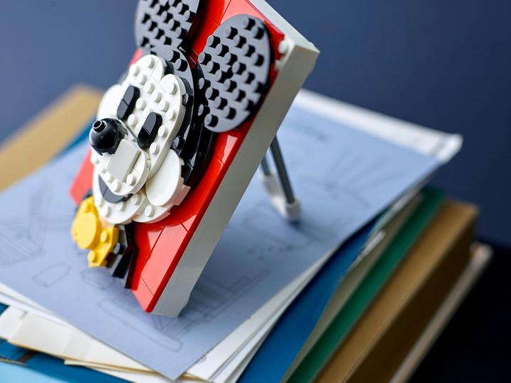 Produktbild LEGO Brick Sketches - Micky Maus (40456, LEGO Disney, LEGO Seltene Sets)