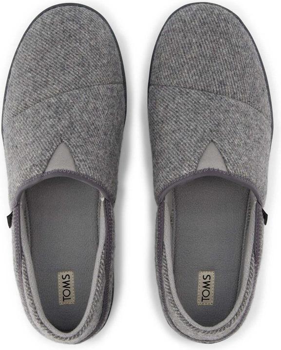 Actual product image Toms Camden Slippers (40)
