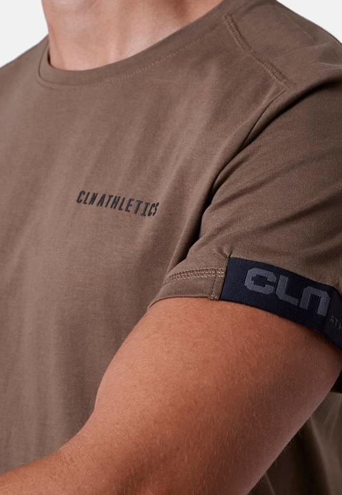Actual product image CLN Athletics Wolf (S)