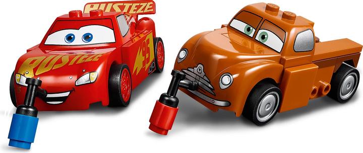 Actual product image LEGO Juniors Smokeys Garage (10743)