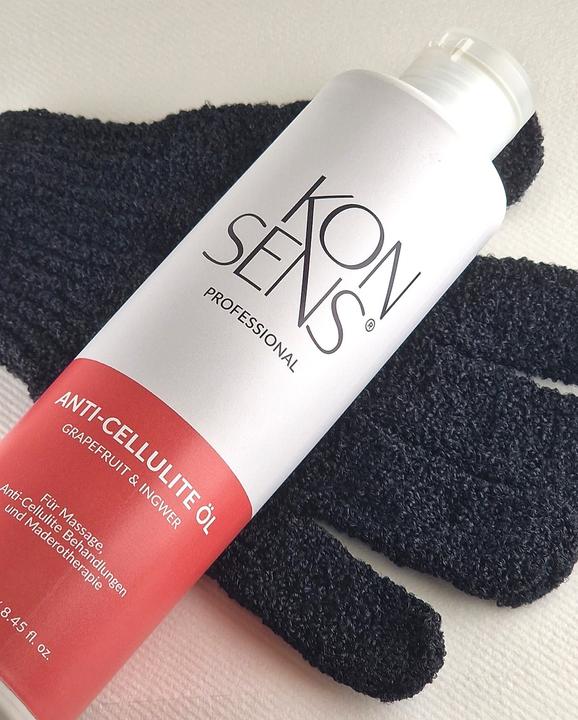 Immagine prodotto Konsens Guanto esfoliante con olio anticellulite 250ml