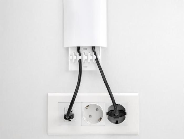 Produktbild Delock Kabelkanal selbstklebend 85x10mm 2 Stück we (Kabelkanal, 30 cm)