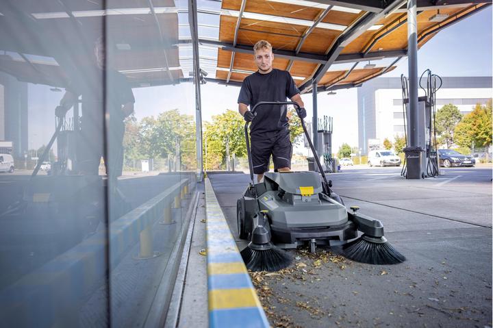 Produktbild Kärcher KM 70/25 C BP