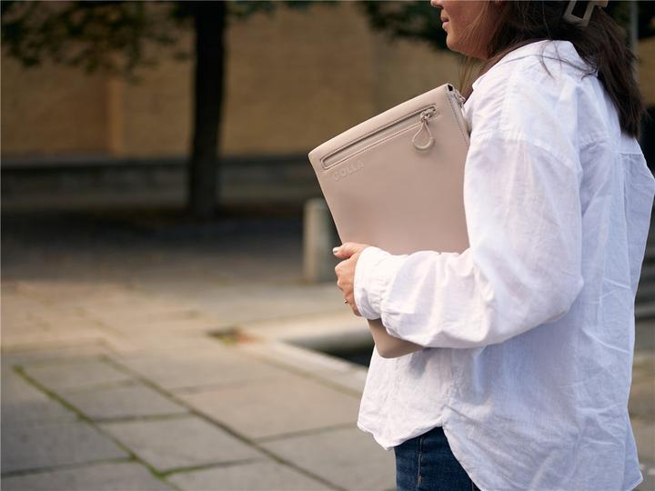 Image du produit Golla Étui pour ordinateur portable 15 pouces, crème (15", Apple, HP, ASUS, Vallon, Lenovo)