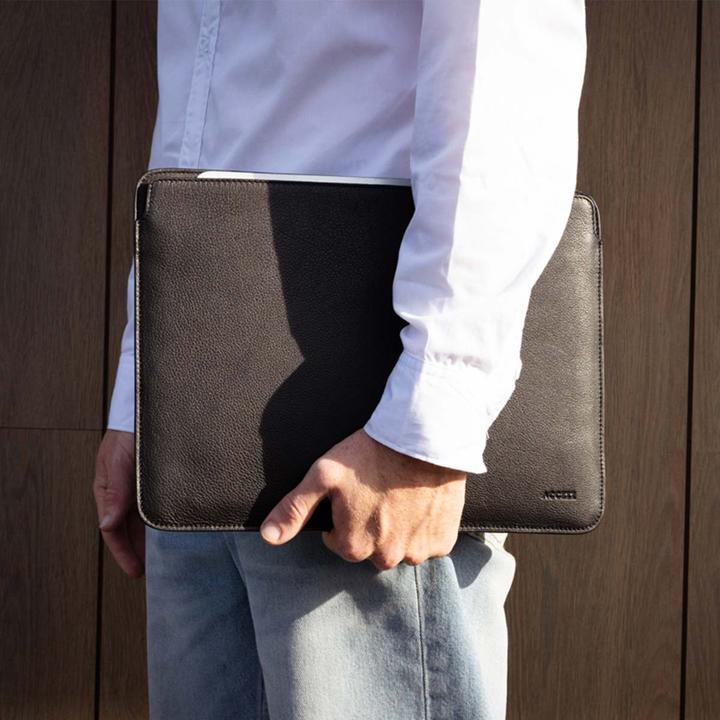 Produktbild Accezz Leather Laptop hoes MacBook 14 inch - Laptopsleeve - Zwart (14", Apple)
