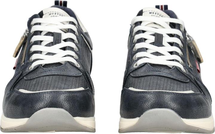 Actual product image Mustang Sneaker (41)