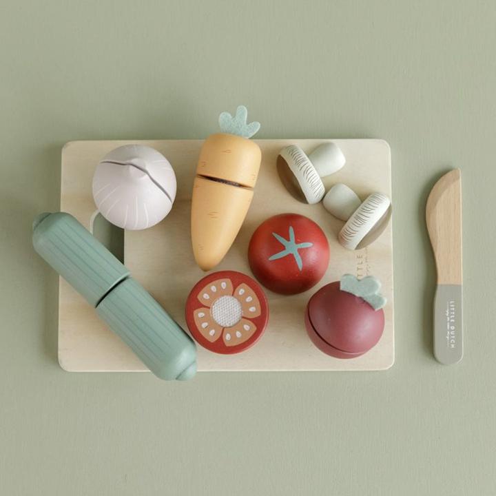Actual product image Little Dutch Wooden vegetable cutting part