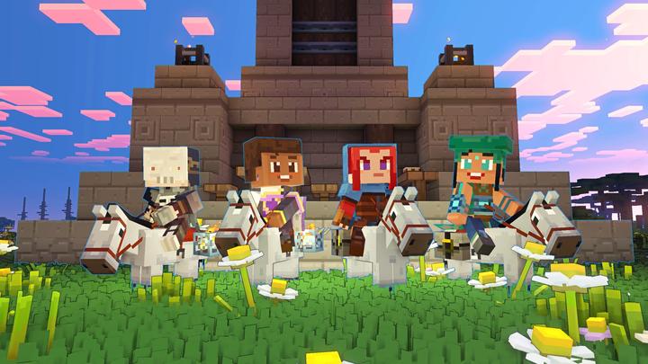Actual product image Mojang Minecraft Legends DELUXE PS-5 (PS5, DE)