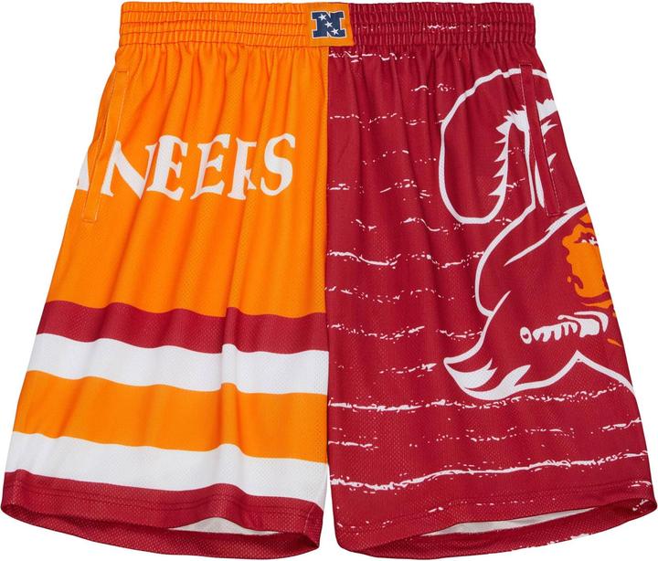 Produktbild Mitchell & Ness Tampa Bay Buccaneers JUMBOTRON 3.0 Basketball Shorts - S (S)