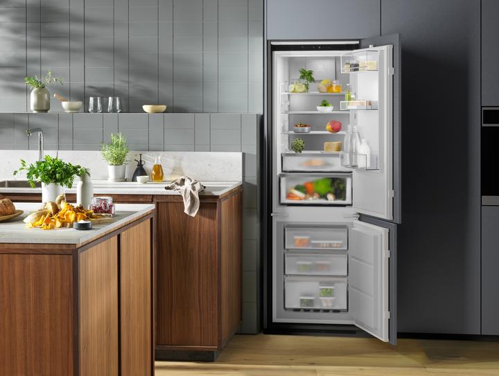 Produktbild Electrolux IK2480BNL (245 l)