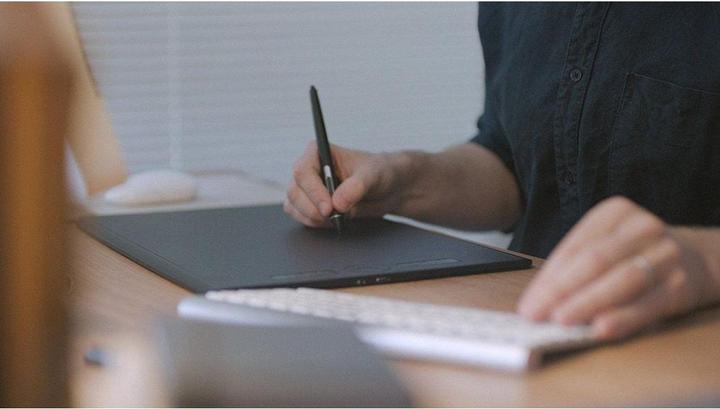Image du produit Wacom Intuos Pro M, Sud (5080 lpi)