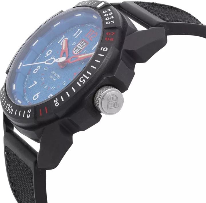 Actual product image Luminox Ice-Sar Arctic (Analogue wristwatch, Swiss made, 46 mm)