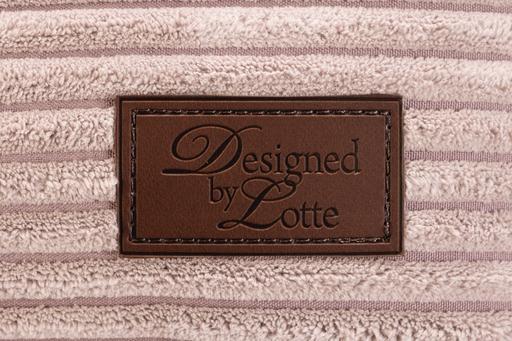 Actual product image Designed by Lotte Douglass (Dog)