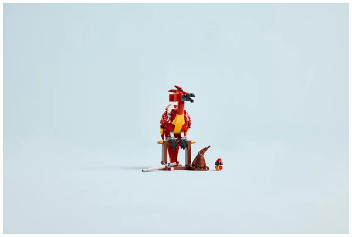 Actual product image LEGO Fawkes: Dumbledores Phönix (76448, LEGO Harry Potter)