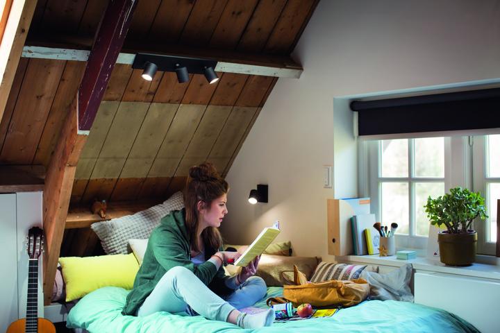 Produktbild Philips Hue Runner inkl. Dimmschalter (1050 lm, GU10)