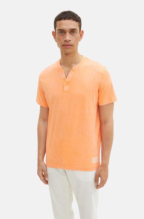 Actual product image Tom Tailor T-Shirt Kurzarmshirt mit Henley-Ausschnitt und ausgewaschener Optik (L)