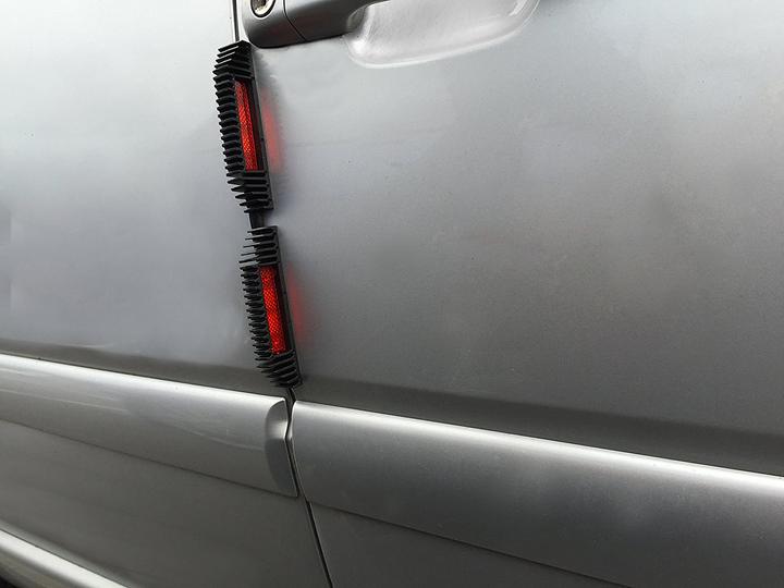 Actual product image HP Autozubehör Door edge protector Pagoda