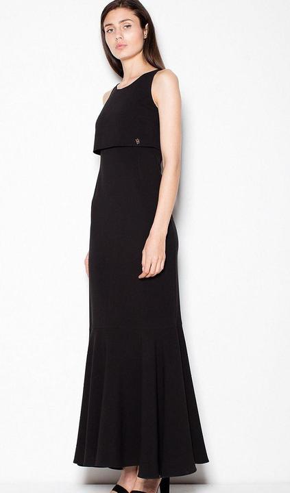 Venton Langes Kleid