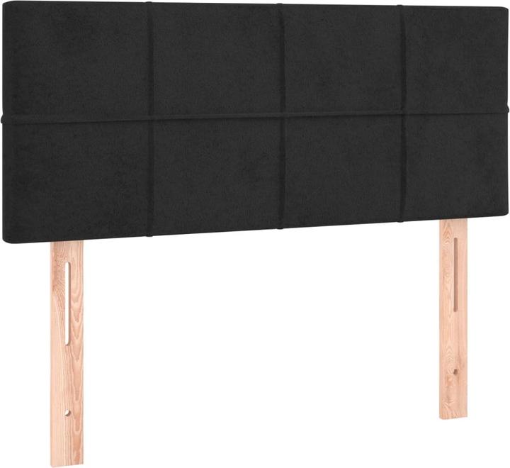 Schwarz