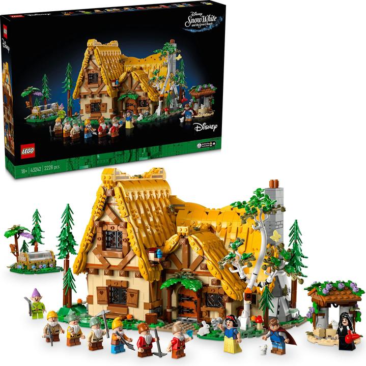 Actual product image LEGO The hut of Snow White and the Seven Dwarfs (43242, LEGO Disney)