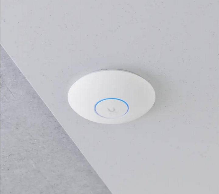 Produktbild Ubiquiti Ceiling-mounted WiFi 7 AP (4300 Mbit/s)