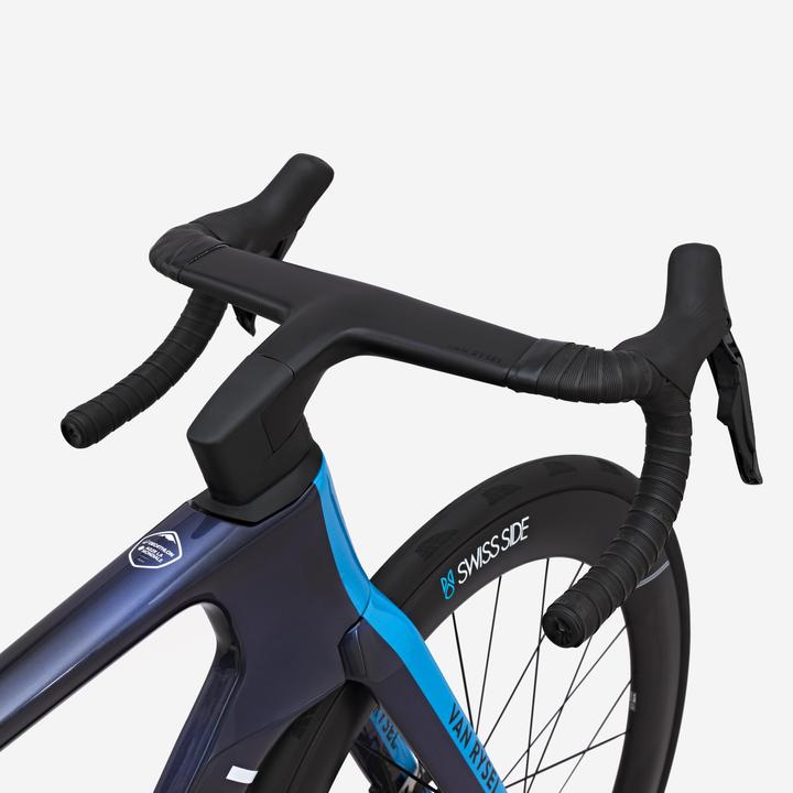 Produktbild Van rysel Rennrad Race RCR-F Pro CF Shimano Dura Ace Di2 Decathlon AG2R La Mondiale