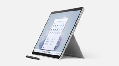 Immagine prodotto Microsoft Surface Pro 10 for business (13", Intel Core Ultra 5 135U, 32 GB, 512 GB, Senza layout di tastiera)