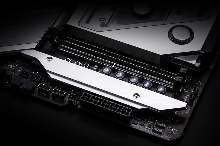Actual product image AsRock Motherboard Z690 Aqua OC (LGA 1700, Intel Z690 (DDR5), E-ATX)