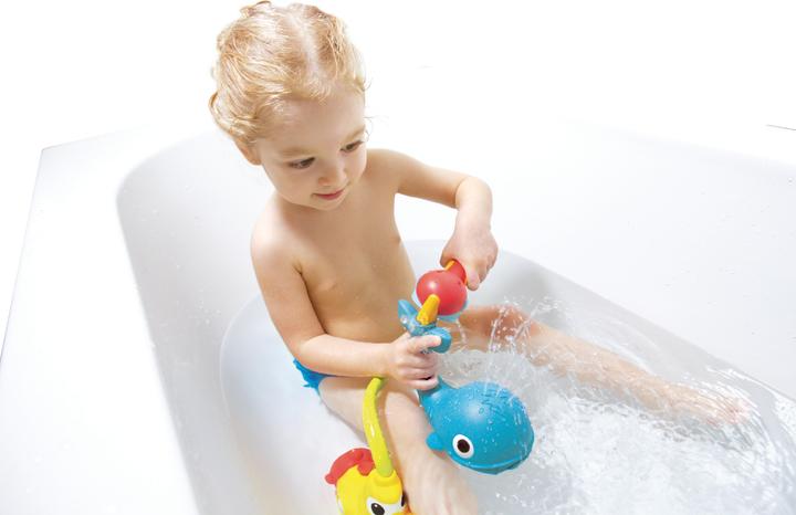 Actual product image Yookidoo Submarine Spray Whale