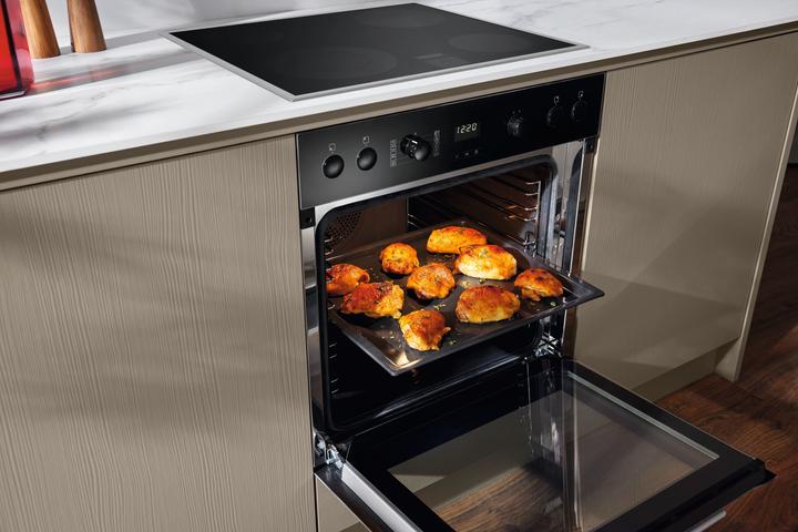 Actual product image Miele H 2455