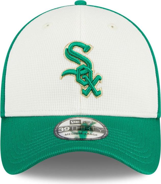Produktbild New Era 39Thirty Cap - Saint Patricks Day Chicago White Sox (M/L)