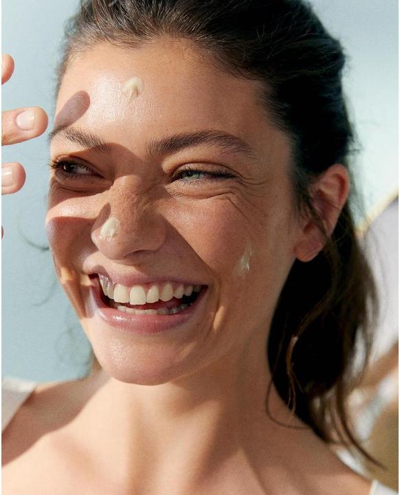 Image du produit NIVEA Derma Skin Clear Peel Ser de nuit (nouveau) 40 ml (40 ml)